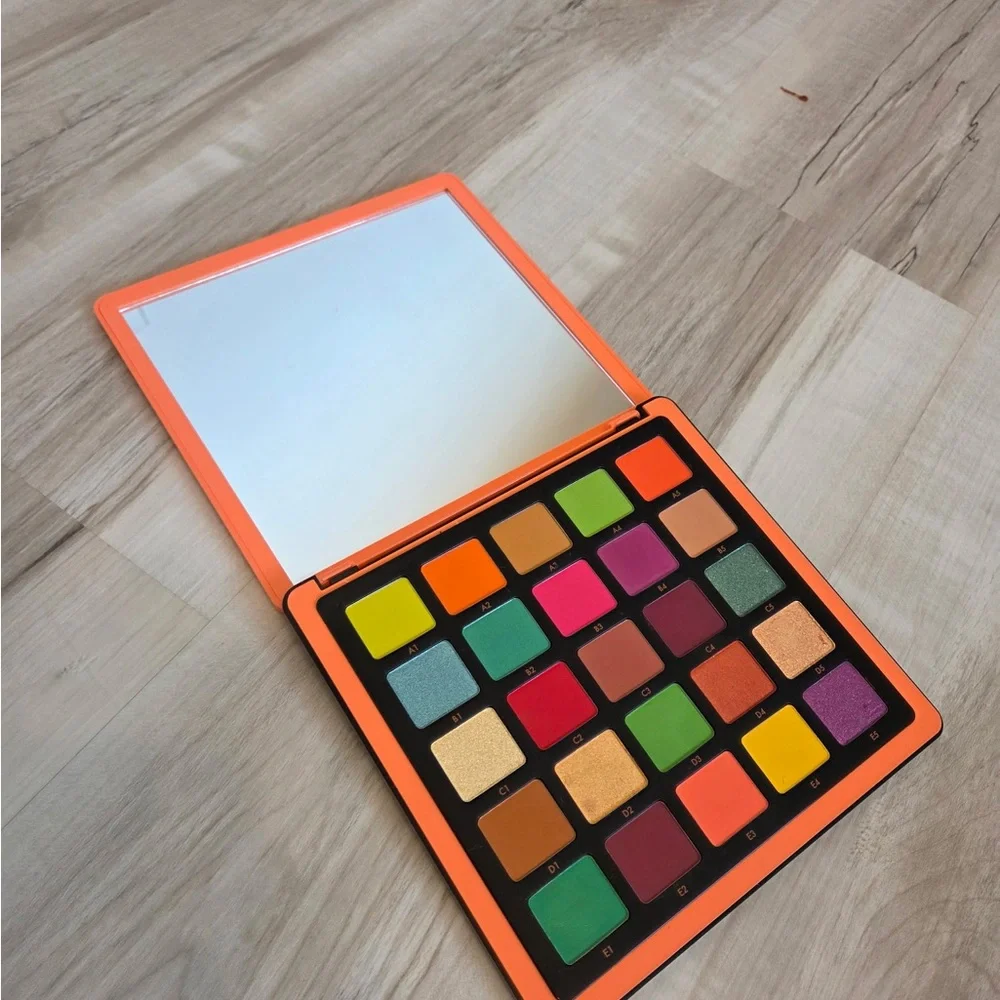 Anastasia Beverly Hills Norvina Pro Pigment Palette - Volume 3